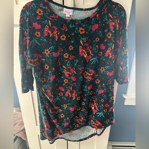 LuLaRoe Irma tunic top (S)